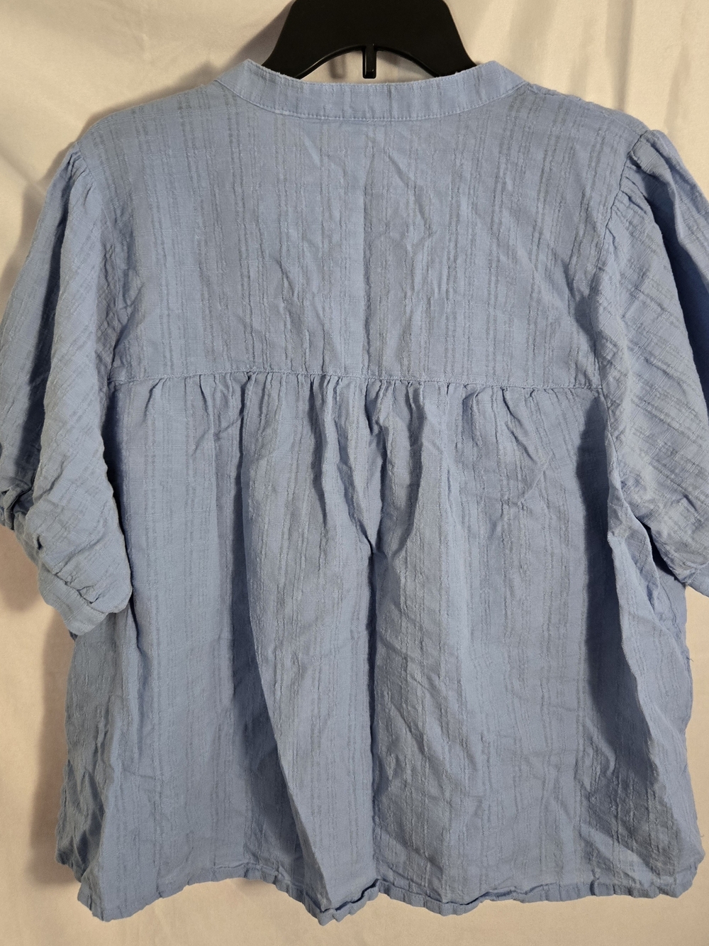 a.n.a Light Blue Button-Front Women's Top - Picture 9 of 10